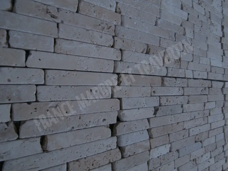 Travertin Classique Clair Mosaique Batonnet 1,5 cm Antique 9 € HT - plaque - 03.webp