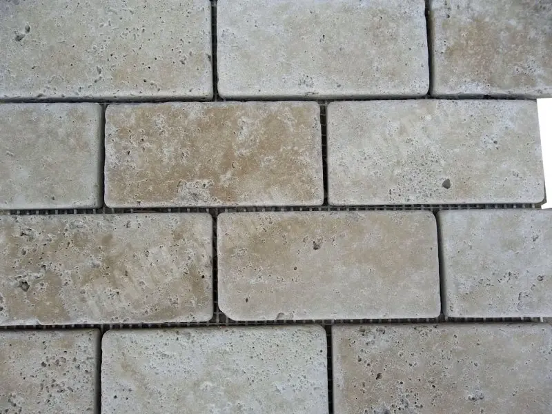 Travertin Classique Clair 4,8x10 cm Mosaique 1'er Choix 7 € HT - plaque - 04.webp