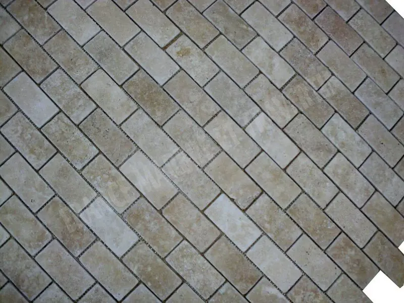 Travertin Classique Clair 4,8x10 cm Mosaique 1'er Choix 7 € HT - plaque - 03.webp