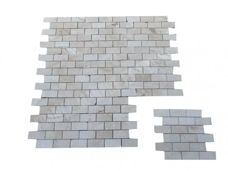 Travertin Ivoire 4,8x10 cm Mosaique Rebouche Adoucie Rustique 5 € HT - Plaque - 01.webp