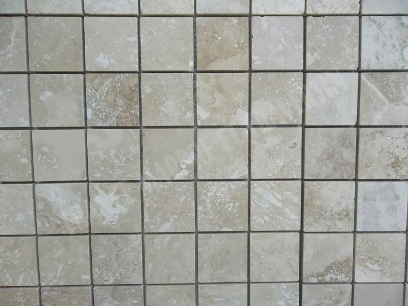 Travertin Ivoire Mosaique 4,8x4,8 cm Adoucie Rustique 7 € HT - plaque - 03.webp