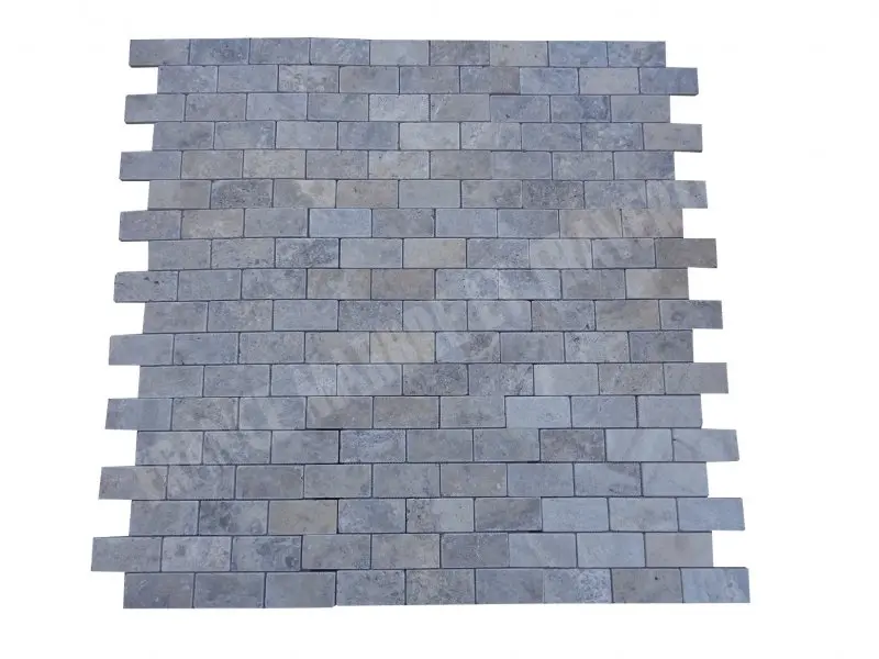 Travertin_Silver_Mosaique_48x10_cm_Antique_1er_Choix_8_C_HT_-_Plaque_-_02.webp