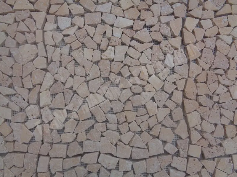 Travertin_Jaune_Mosaique_Galet_Opus_Antique_1er_Choix_8_C_HT_-_Pcs_-_03.webp