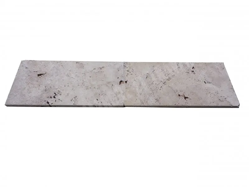 Travertin_Classique_Margelle_Rustique_305x61x2_cm_Bord_Droit_7_C_HT_-_pice_-_03.webp