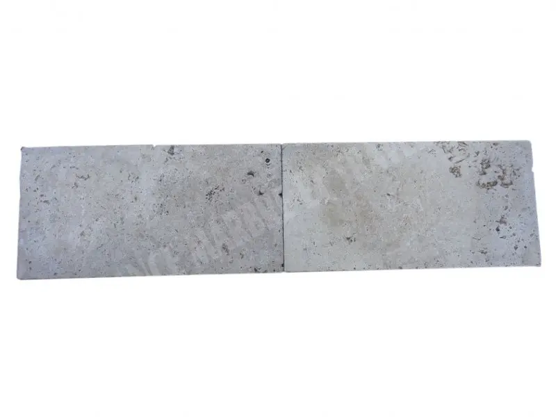 Travertin_Classique_Antique_Margelle_305x61x3_cm_Bord_Doit_7_C_HT_-_pice_-03.webp