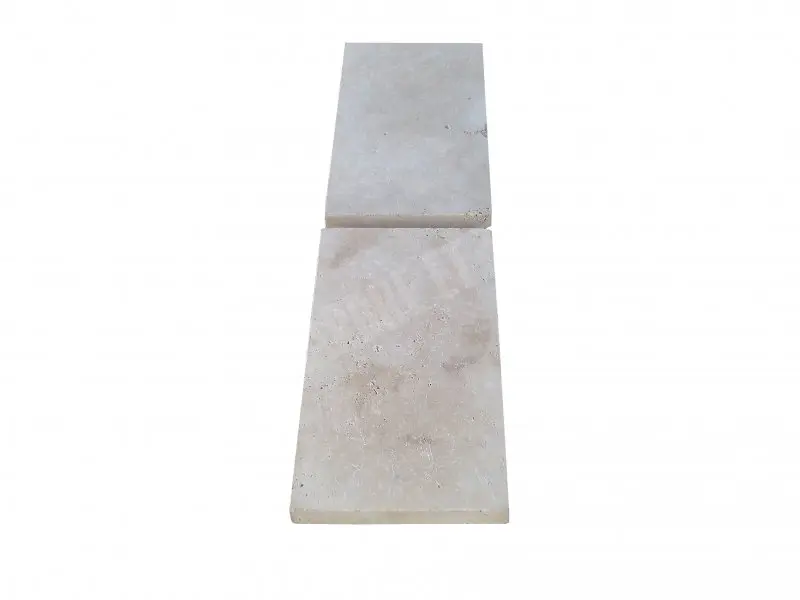 Travertin_Classique_Margelle_305x61x5_cm_Bord_Doit_1er_Choix_19_E_HT_-_pcs_-_3.webp