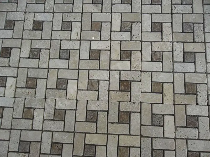Travertin Classique Model Grand Target Mosaique 1'er Choix 19 € HT - plaque - 04.webp