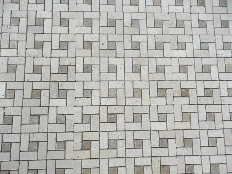 Travertin Classique Model Grand Target Mosaique 1'er Choix 19 € HT - plaque - 02.webp