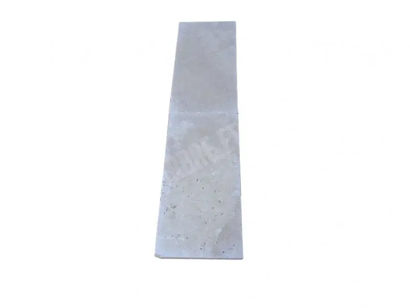 Travertin_Classique_Clair_Bord_Doit_Margelle_33x61x2_cm_Antique_1er_choix_12_C_HT_-_pice-02.webp