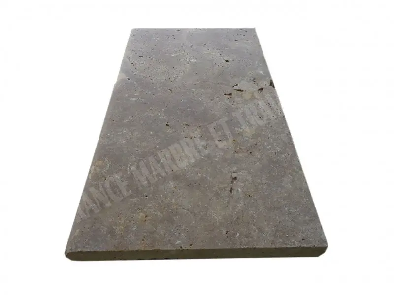 Travertin_Noce_Margelle_33x61x3cm_Antique_Arrondi_1er_choix__19_C_HT_-_pice_-_02.webp