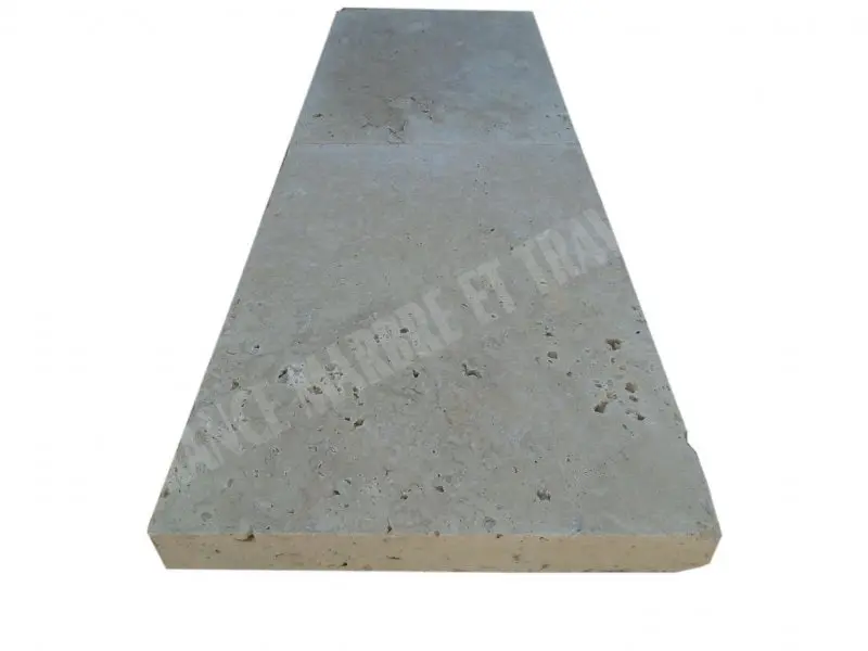 Travertin_Classique_Margelle_406x61x5_cm_Bord_Droit_Rustique_24_C_HT_-_Pice_-_04_1.webp