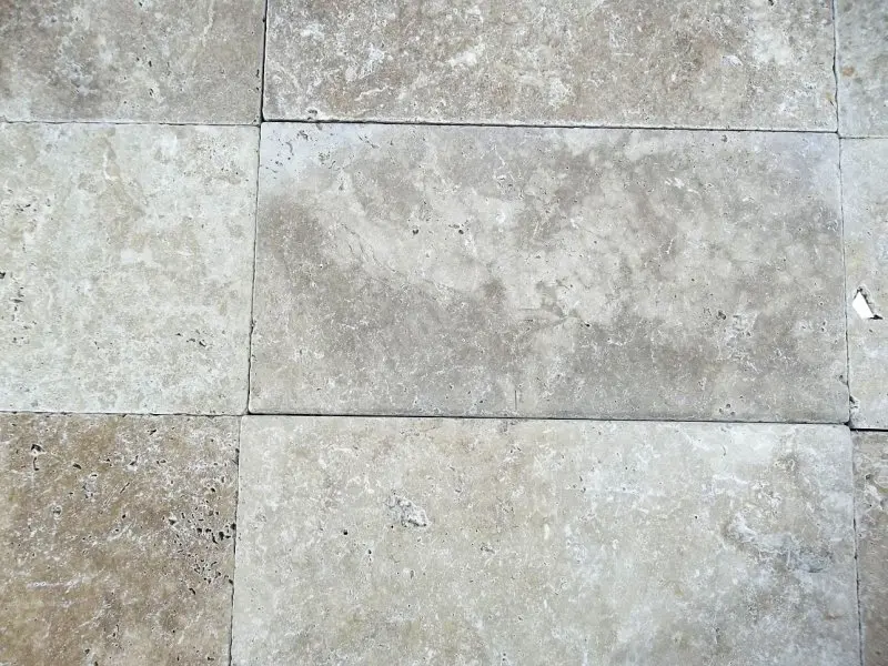 Travertin Classique 30x60x1,5 cm Antique Commercial 28 € HT - m²-02.webp