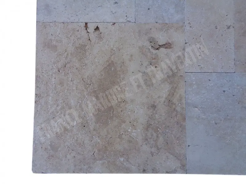Travertin_Classique_Opus_Romain_5_Format_Commercial_12_cm_Antique_24_C_HT_-_m_-_02.webp
