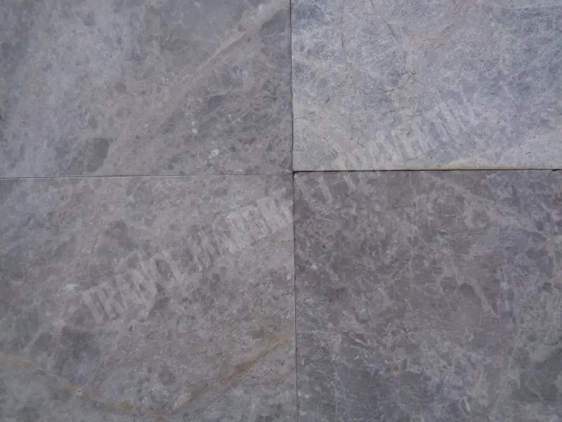 Marbre_Tundra_Gris_Clair_Adoucie_Rustique_30x30x2_cm_30_C_HT_-_m_-_03.webp