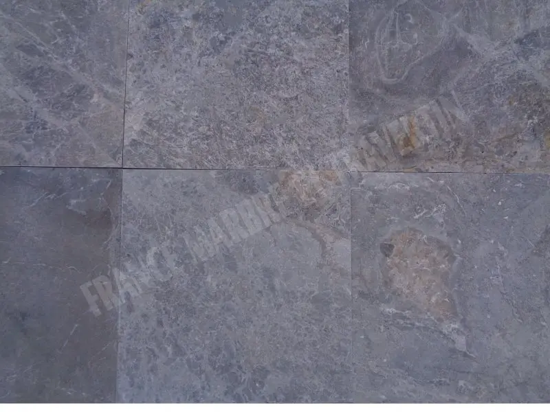 Marbre Tuma Gris 30x30x2 cm Adoucie Rustique 30 € HT - m² - 02.webp