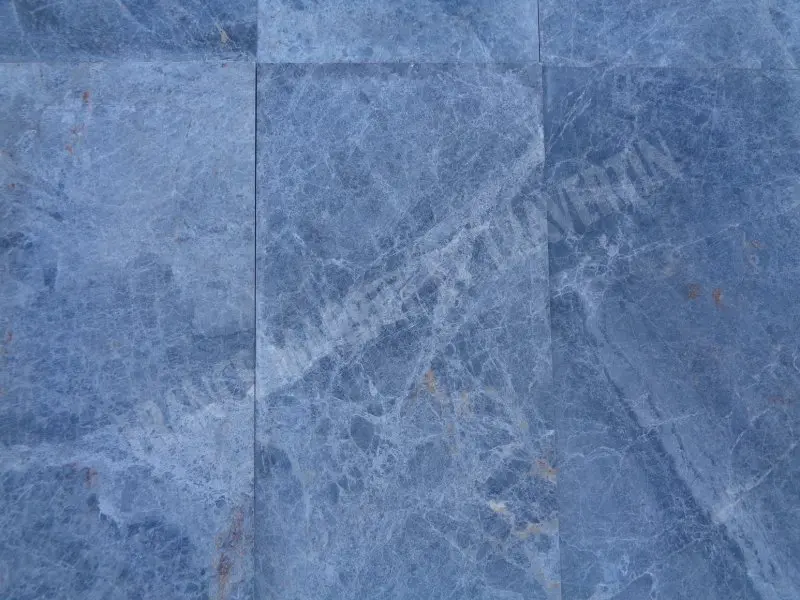 Marbre Siruis Gris Adoucie 30x60x2 cm Rustique 35 € HT - m² - 03.webp