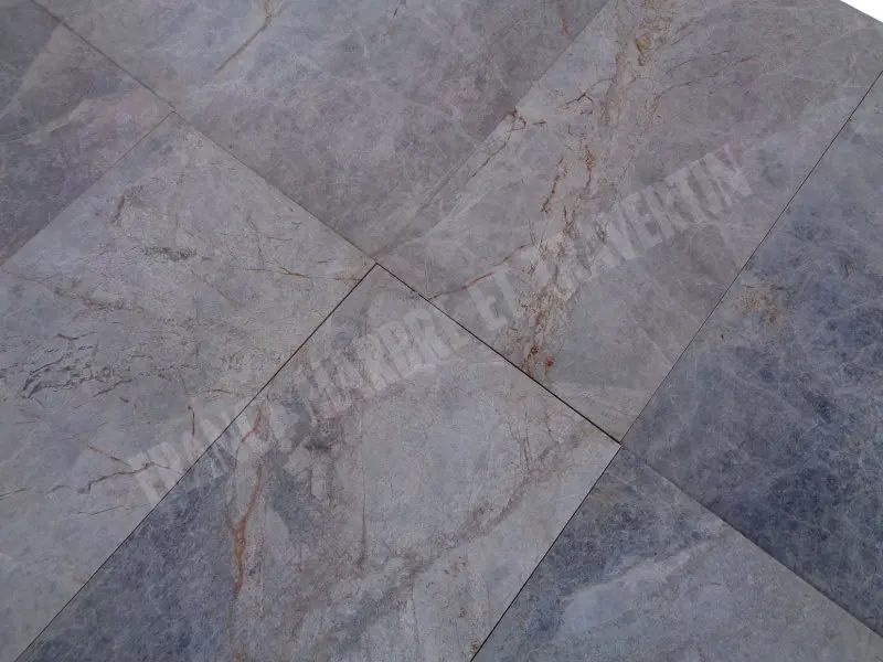 Marbre Sirius Gris 30x60x2 cm Polie Rustique 35 € HT - m² - 03.webp