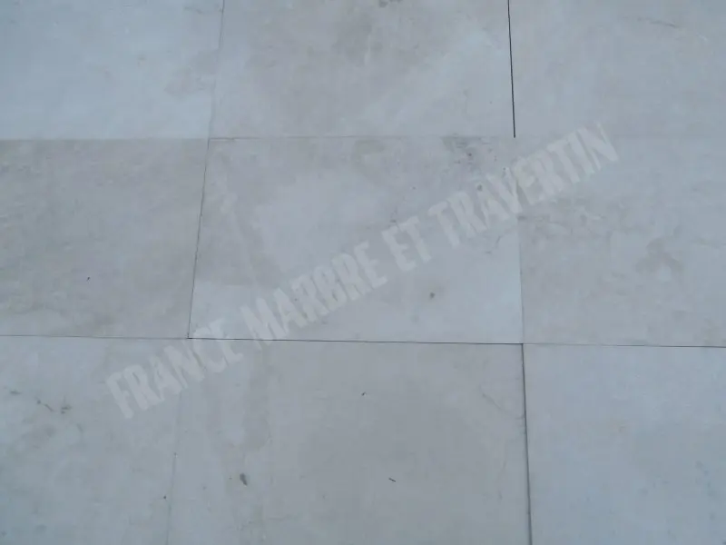 Marbre Beige Marfil Light Pearl Poli 40x60x1,5 cm Rustique 39 € HT - m² - 02.webp