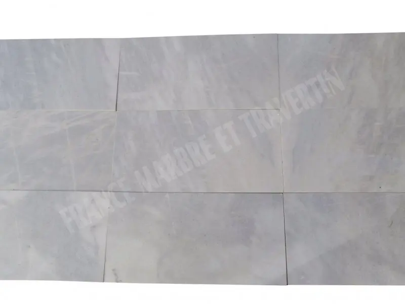 Marbre Gris Fumée 30,5x61x1,25 cm Polie Rustique 35 € HT - m² - 01.webp