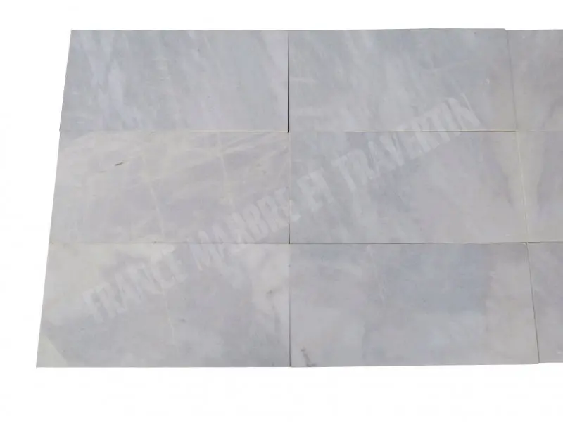 Marbre Gris Fumée 30,5x61x1,25 cm Polie Rustique 35 € HT - m² - 02.webp