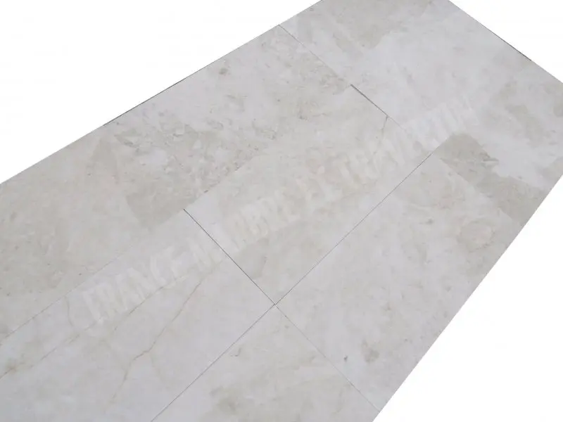 Marbre Beige Marfil Cappuccino polie 30,5x61x1,5cm Rustique 32 € HT - m² - 04.webp