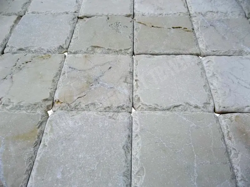 Marbre Beige Eclarté 10x10x1 cm Rustique Antique 24 € HT - m² - 04.webp