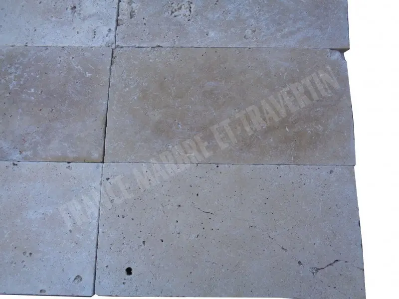 Travertin_Classique_Beige_305x61x3_cm_Antique_Rustique__35_C_HT_-_m_-_02.webp