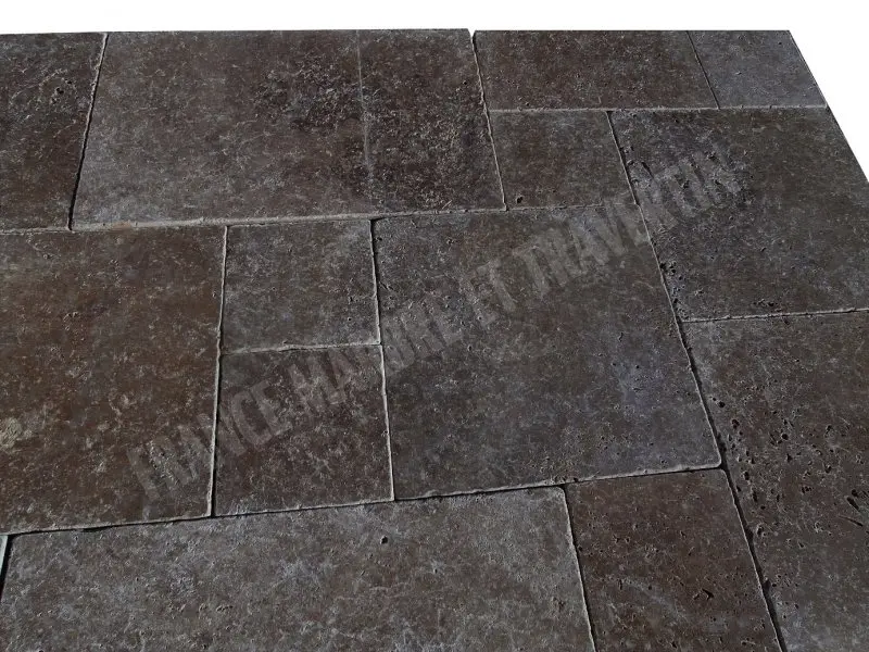 Travertin Noce Marron Opus Romain 2 cm Antique 1'er Choix 45 € HT - m² - 01.webp