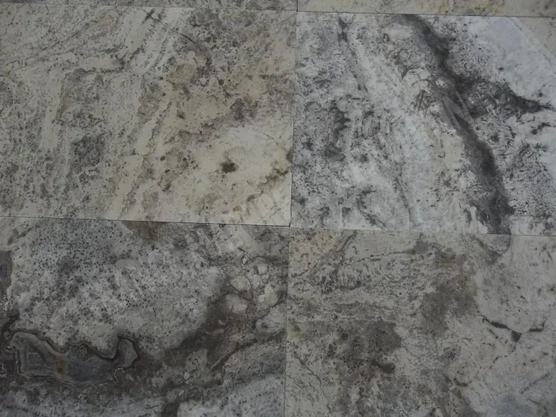 Travertin Gris 40,6x61x1,2 cm Adoucie 1'er Choix 42 € HT - m² - 03.webp