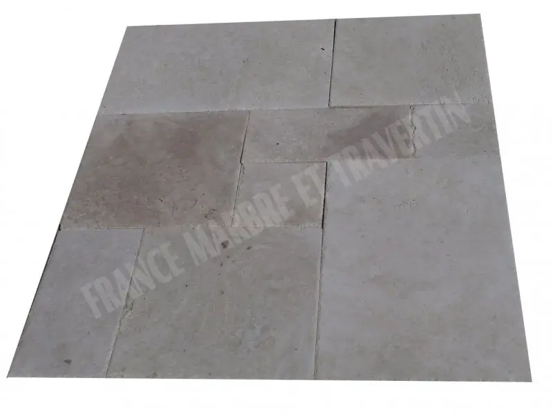 Travertin Classique Clair Big Opus Romain Brossé Bords Eclaté 1er choix  1,5cm 52 € HT - m² - 04.webp