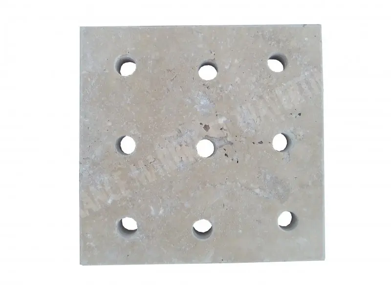 Travertin Beige Grille Siphon Perforé 18x18 cm 